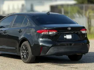 Toyota Corolla 2021 LE 4dr Sedán