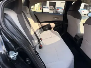Toyota Corolla 2021 LE 4dr Sedán