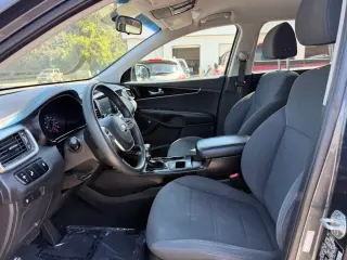 Kia Sorento 2020 AWD LX 4dr SUV