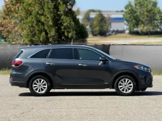 Kia Sorento 2020 AWD LX 4dr SUV