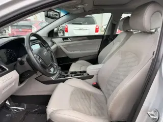 Hyundai SONATA 2016 Sport 4dr Sedán PZEV