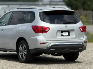 Nissan Pathfinder 2018 4x4 S 4dr SUV