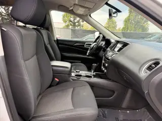 Nissan Pathfinder 2018 4x4 S 4dr SUV