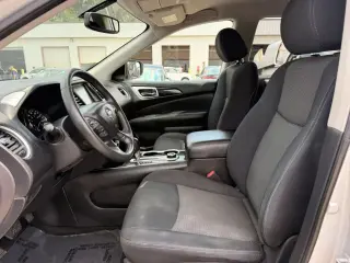Nissan Pathfinder 2018 4x4 S 4dr SUV