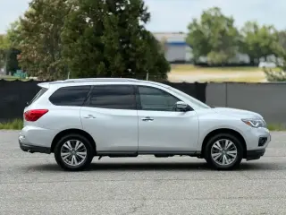 Nissan Pathfinder 2018 4x4 S 4dr SUV
