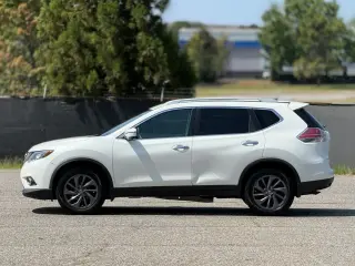 Nissan Rogue 2016 AWD S 4dr Crossover