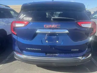 GMC Terrain 2023 AWD SLT 4dr SUV