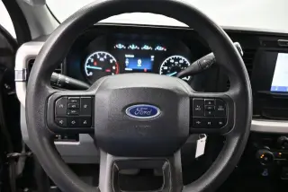Ford F-250 Super Duty 2023 4x4 XL 4dr Crew Cab 6.8 ft. SB Pickup