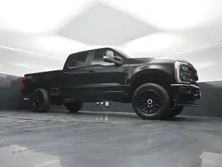 Ford F-250 Super Duty 2023 4x4 XL 4dr Crew Cab 6.8 ft. SB Pickup