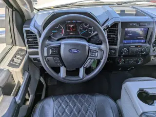 Ford F-250 Super Duty 2022 4x4 XLT 4 puertas Crew Cab 8 pies LB Pickup