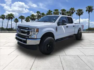 Ford F-250 Super Duty 2022 4x4 XLT 4 puertas Crew Cab 8 pies LB Pickup