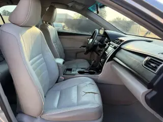 Toyota Camry 2015 SE 4dr Sedán