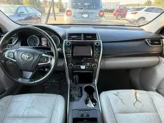 Toyota Camry 2015 SE 4dr Sedán