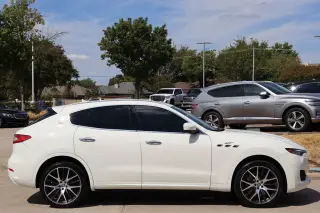 2017 Maserati Levante