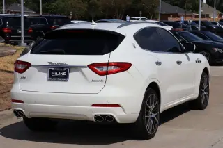 2017 Maserati Levante