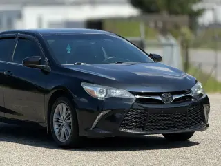 Toyota Camry 2016 SE 4dr Sedan