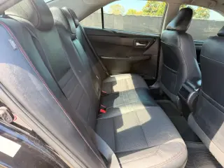 Toyota Camry 2016 SE 4dr Sedan