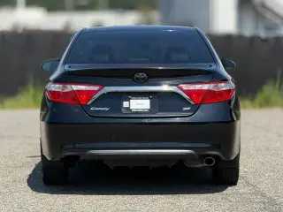 Toyota Camry 2016 SE 4dr Sedan