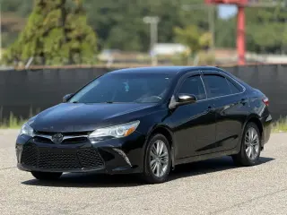 Toyota Camry 2016 SE 4dr Sedan