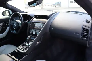 2017 Jaguar F-TYPE