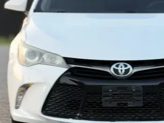 Toyota Camry 2016 SE 4dr Sedan