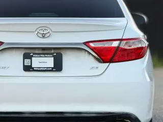 Toyota Camry 2016 SE 4dr Sedan