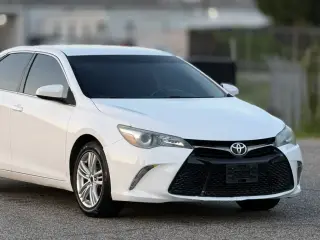 Toyota Camry 2016 SE 4dr Sedan