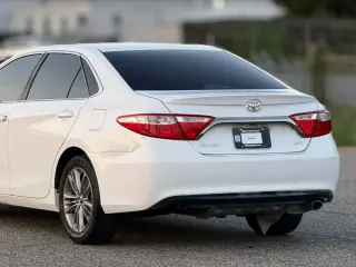 Toyota Camry 2016 SE 4dr Sedan