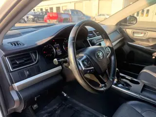 Toyota Camry 2016 SE 4dr Sedan
