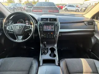 Toyota Camry 2016 SE 4dr Sedan