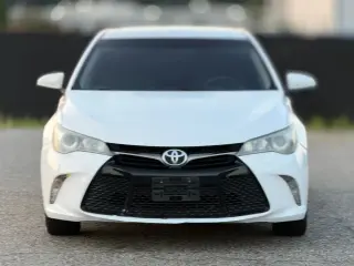 Toyota Camry 2016 SE 4dr Sedan