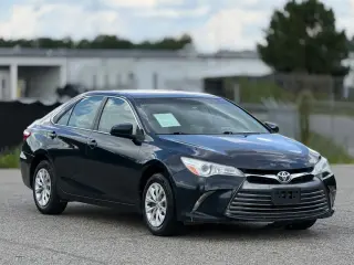Toyota Camry 2017 SE 4p Sedana