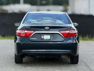 Toyota Camry 2017 SE 4p Sedana