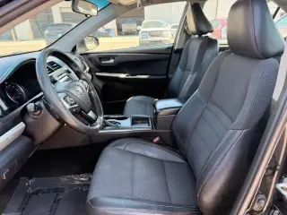 Toyota Camry 2017 SE Sedán de 4 puertas