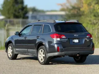 Subaru Outback 2012 AWD 2.5i Limited 4dr Wagon CVT