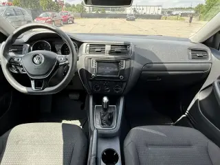 Volkswagen Jetta 2016 1.4T S Sedán 4 puertas 6 velocidades