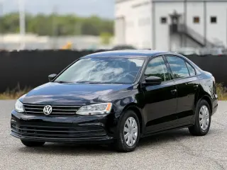 Volkswagen Jetta 2016 1.4T S Sedán 4 puertas 6 velocidades
