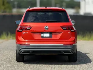 Volkswagen Tiguan 2018 2.0T SE 4dr SUV