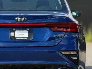 Kia Forte 2019 LXS 4dr Sedán