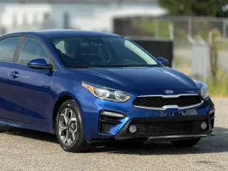 Kia Forte 2019 LXS 4dr Sedán