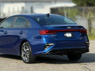 Kia Forte 2019 LXS 4dr Sedán