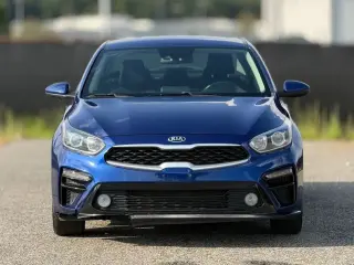 Kia Forte 2019 LXS 4dr Sedán