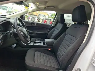 Ford Edge 2022 AWD SE 4dr Crossover