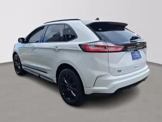 Ford Edge 2022 AWD SE 4dr Crossover