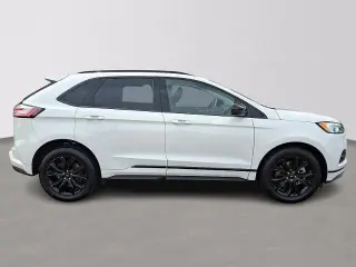 Ford Edge 2022 AWD SE 4dr Crossover