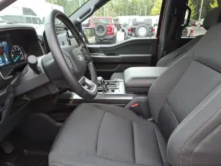 Ford F-150 2023 4x4 XLT 4dr SuperCrew 5.5 ft. SB