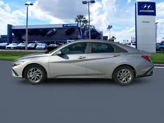 Hyundai ELANTRA 2024 SEL 4dr Sedán