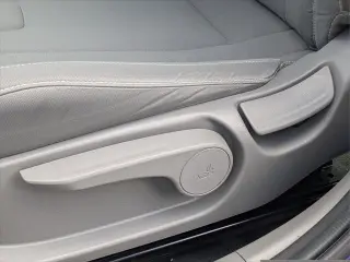 Hyundai ELANTRA 2023 SEL 4dr Sedán