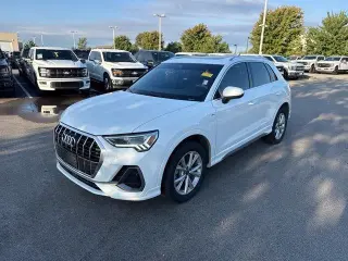 Audi Q3 2023 AWD quattro S line Premium 45 TFSI 4dr SUV