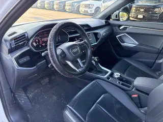 Audi Q3 2023 AWD quattro S line Premium 45 TFSI 4dr SUV
